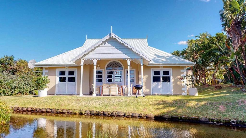 פורט אדוארד Caribbean Estates Lakeview Villa מראה חיצוני תמונה